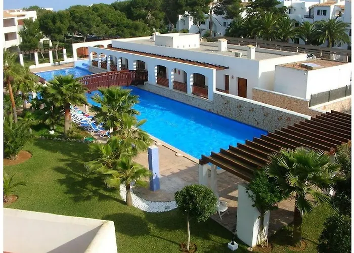 Residence Cala Dorada Comfortable Holiday Residence